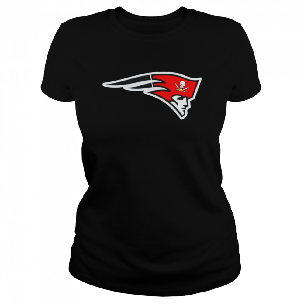 Official New England Patriots Tampa Bay Buccaneers Logo Shirt - Daisy Tshirt