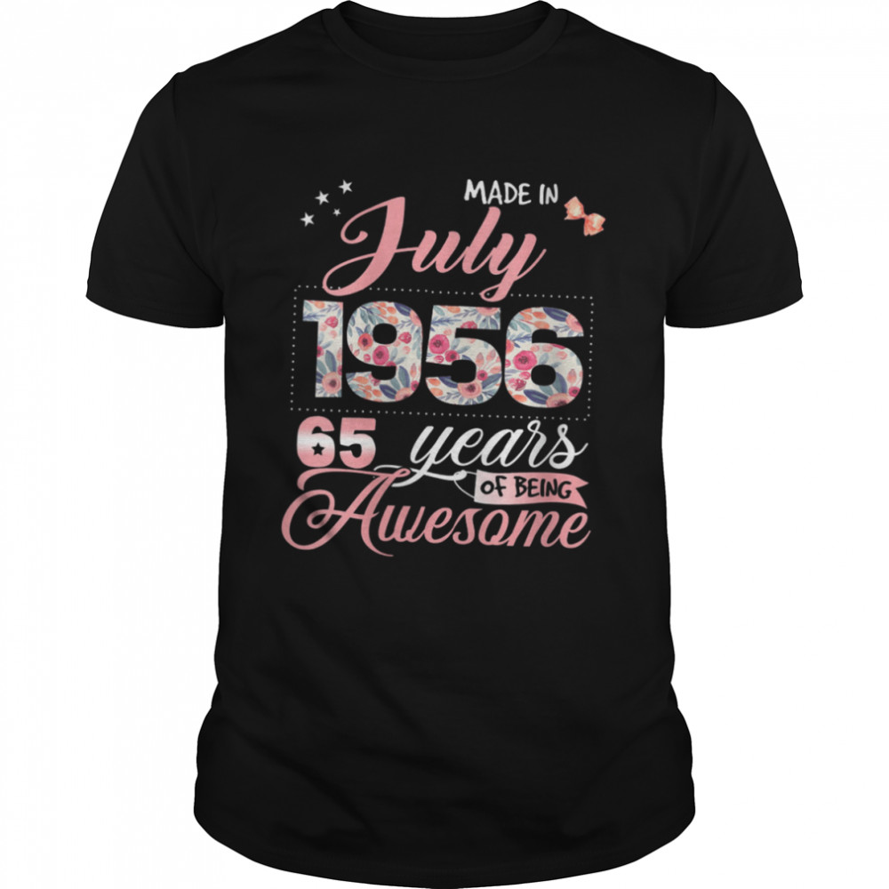 Womens 65th Birthday Floral Gift for Womens Born in July 1956 shirt Classic Men's T-shirt
