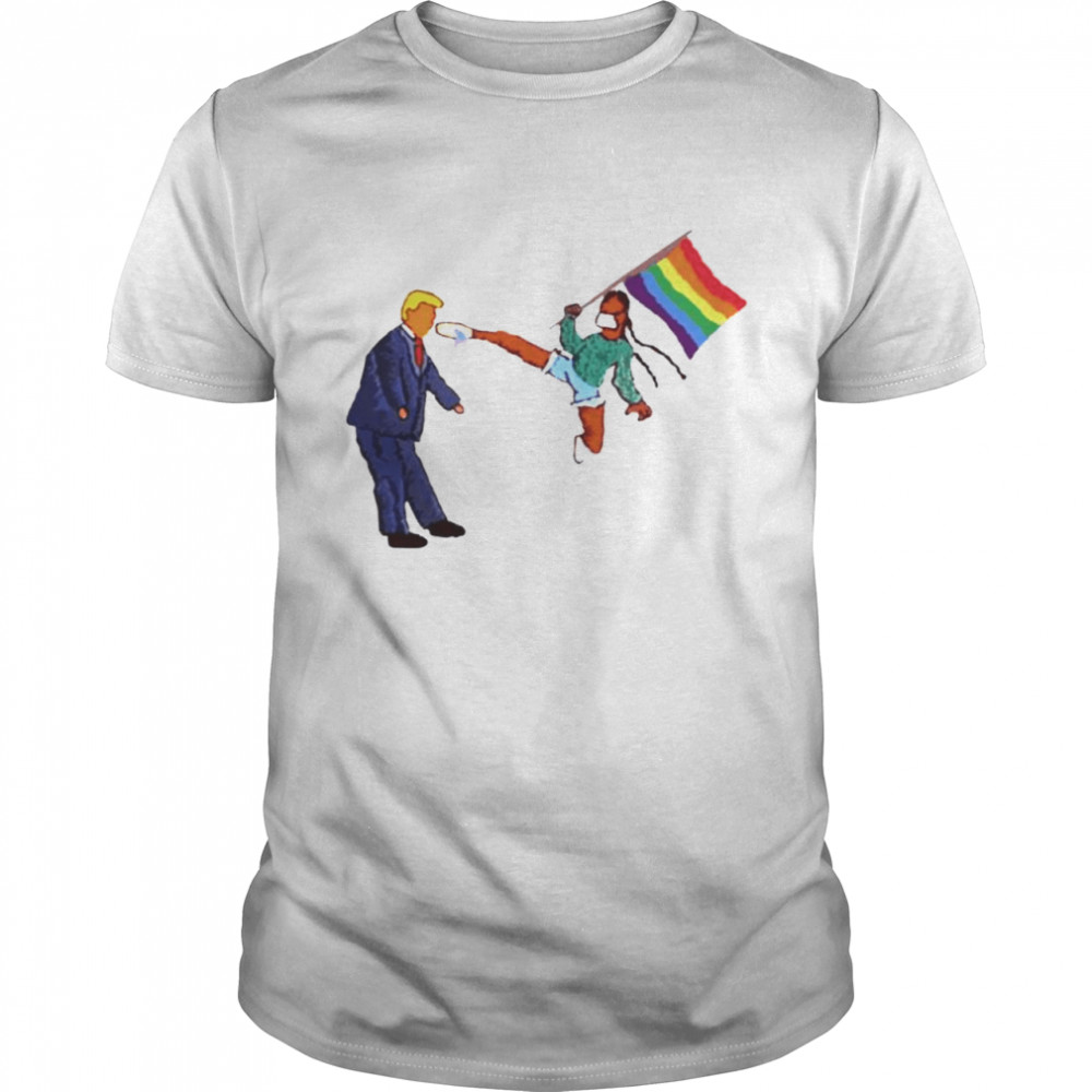 LGBT Black girl hold Pride flag kicking Trump in face shirt Classic Men's T-shirt