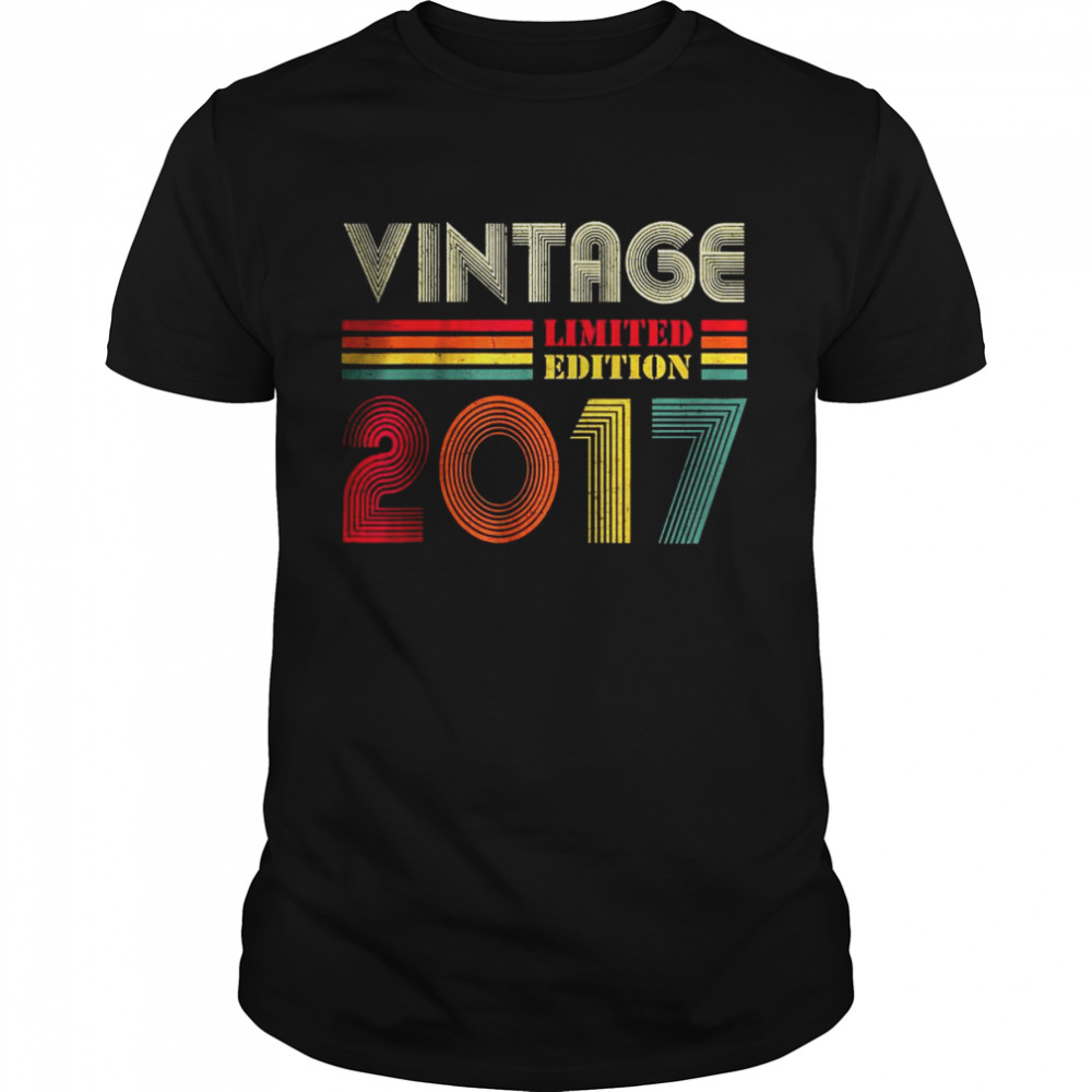 5 Year Old Vintage 2017 Limited Edition 5th Birthday  Classic Men's T-shirt