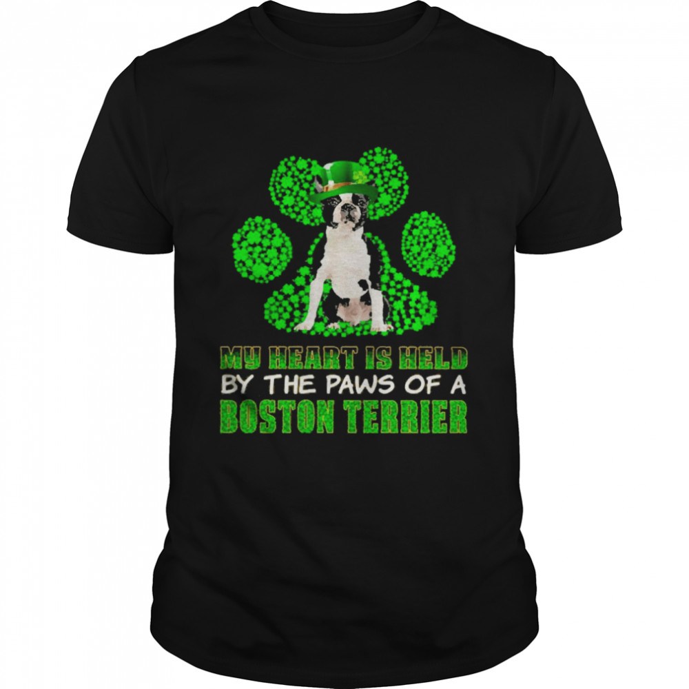 St Patrick’s Day My Heart Is Held By The Paws Of A Black Boston Terrier  Classic Men's T-shirt