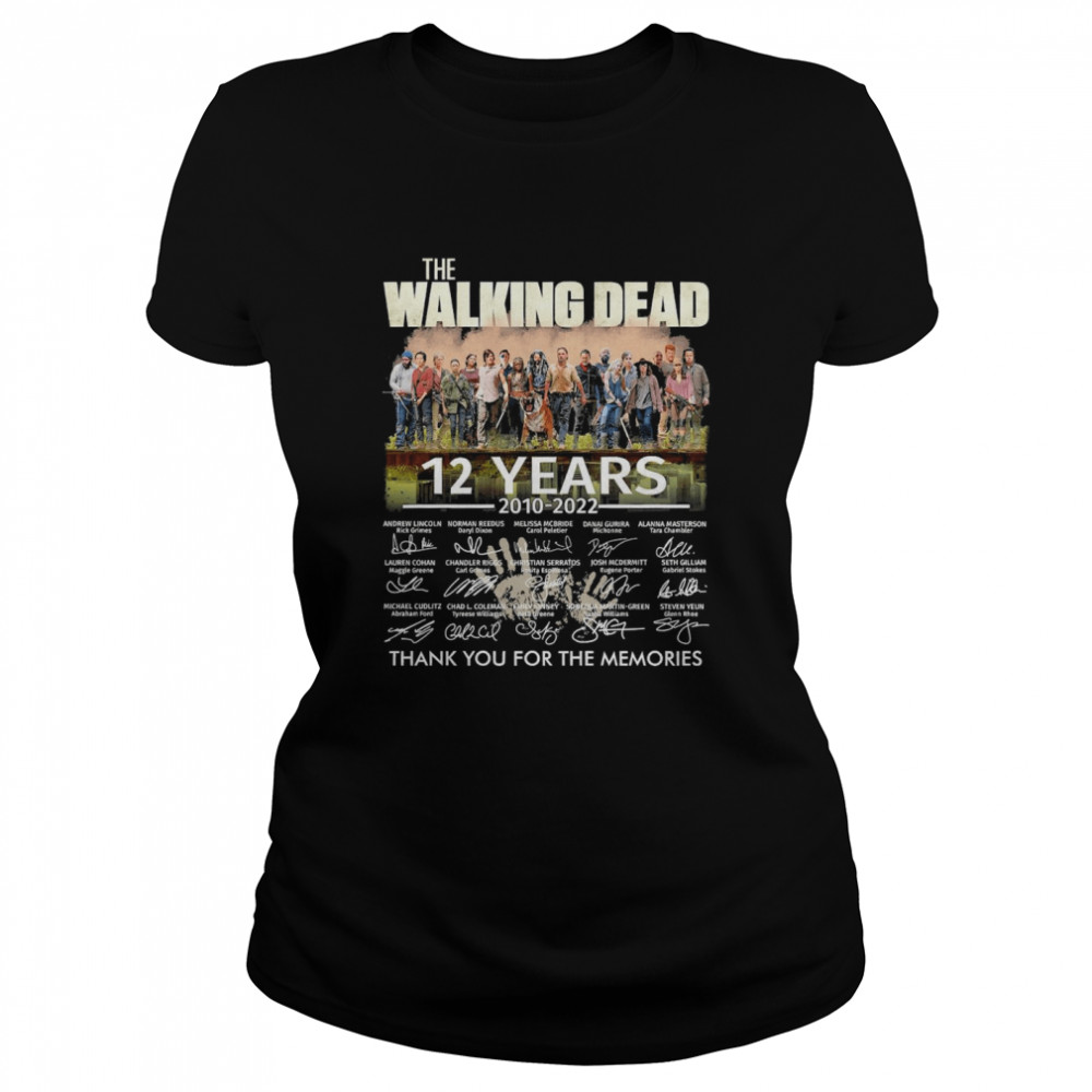 The Walking Dead 12 Years 2010-2022 Signature Thank You For The Memories Classic Women's T-shirt