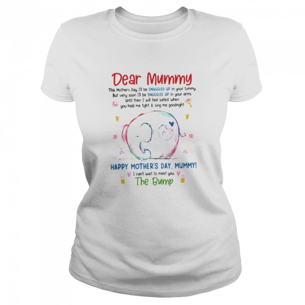 Snuggled Baby Elephant Mummy Mother's Day Classic Women's T-shirt