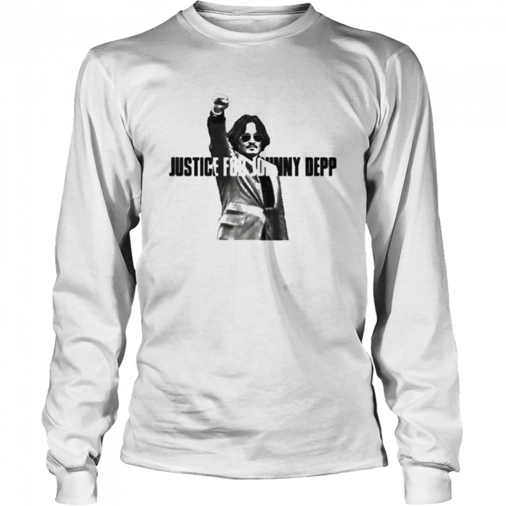 Justice for johnny depp black and white shirt Long Sleeved T-shirt