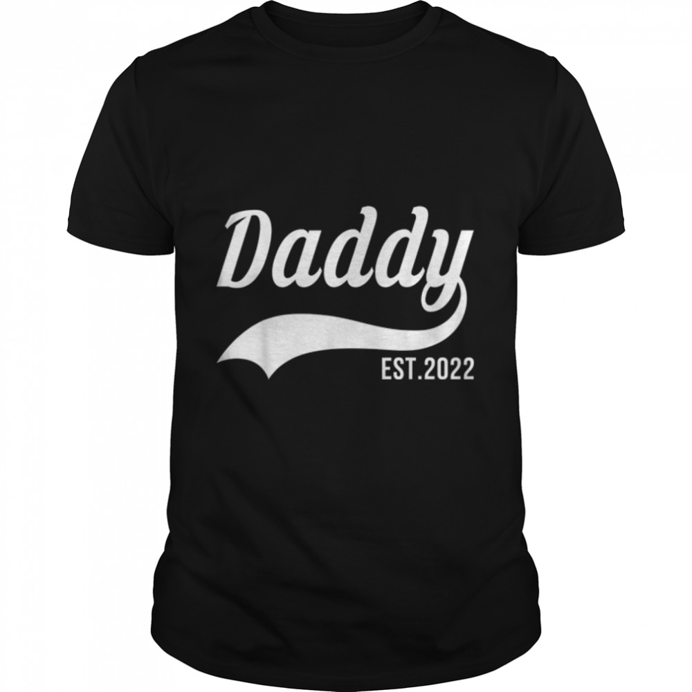 Mens Daddy Est. 2022 Promoted to Daddy 2022 Father's Day T-Shirt B0B364HTZC