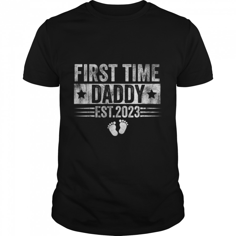 Mens First Time Daddy Est 2023 Shirt Fathers Day T-Shirt B0B35Z95Lt