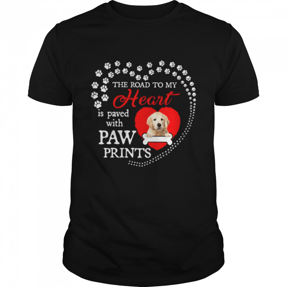Golden Retriever the road to my heart is paved with paw prints Tshirt Classic Men's T-shirt