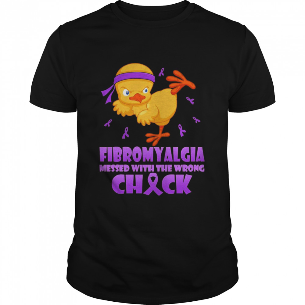 fibromyalgia Messed With The Wrong Chick  Classic Men's T-shirt