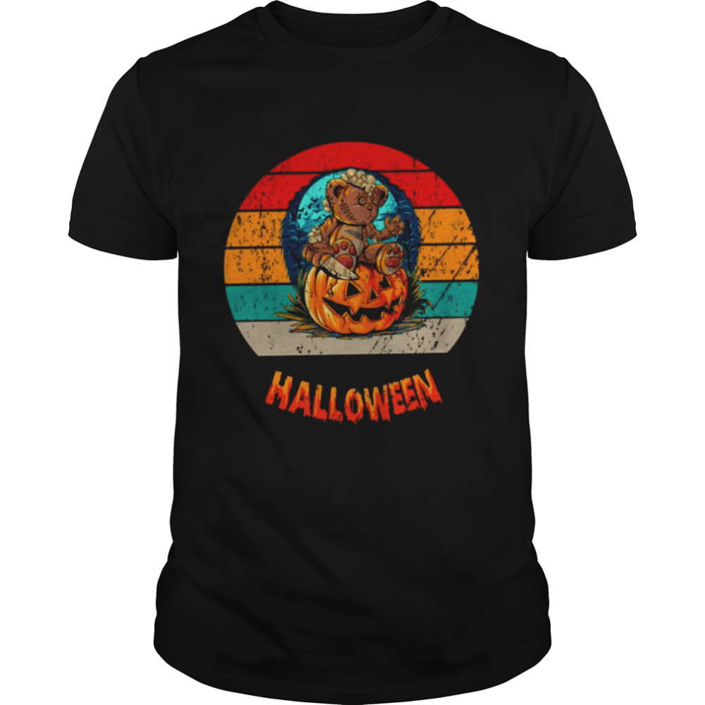Halloween Teddy Bear With Knife Sitting Pumpkin shirt Classic Men's T-shirt