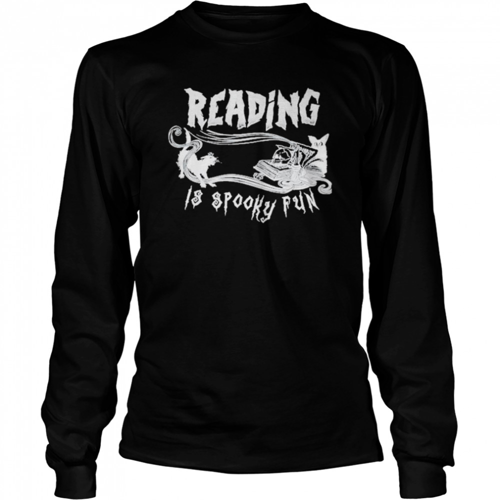 Reading is spooky fun Halloween Women’s Book Lovers Teacher  Long Sleeved T-shirt