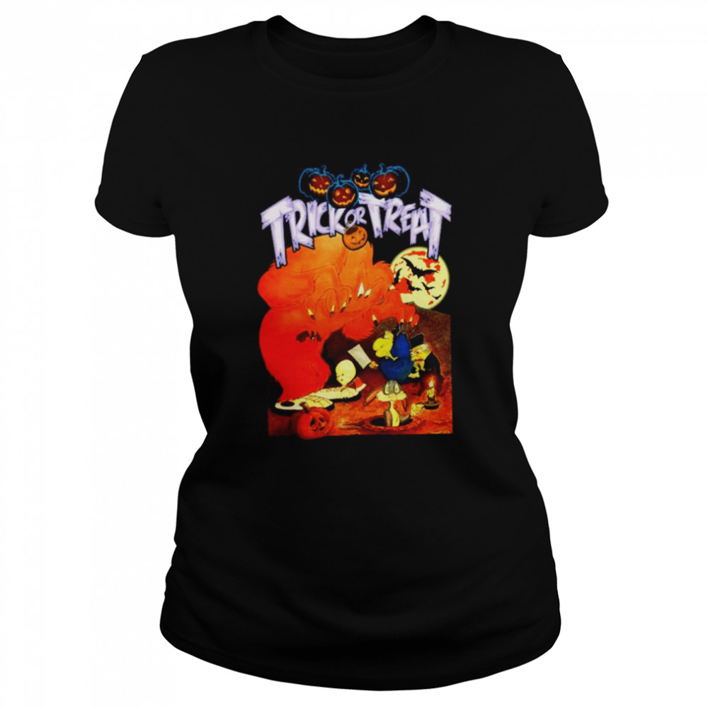 Trick or treat the monsters are hare gossamer witch hazel bugs bunny and pumpkins for halloween shirt Classic Women's T-shirt
