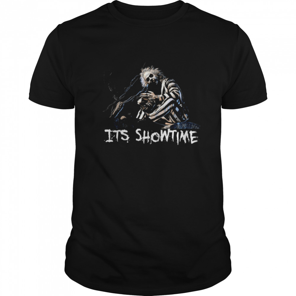 Its Showtime Beetlejuice Halloween shirt Classic Men's T-shirt