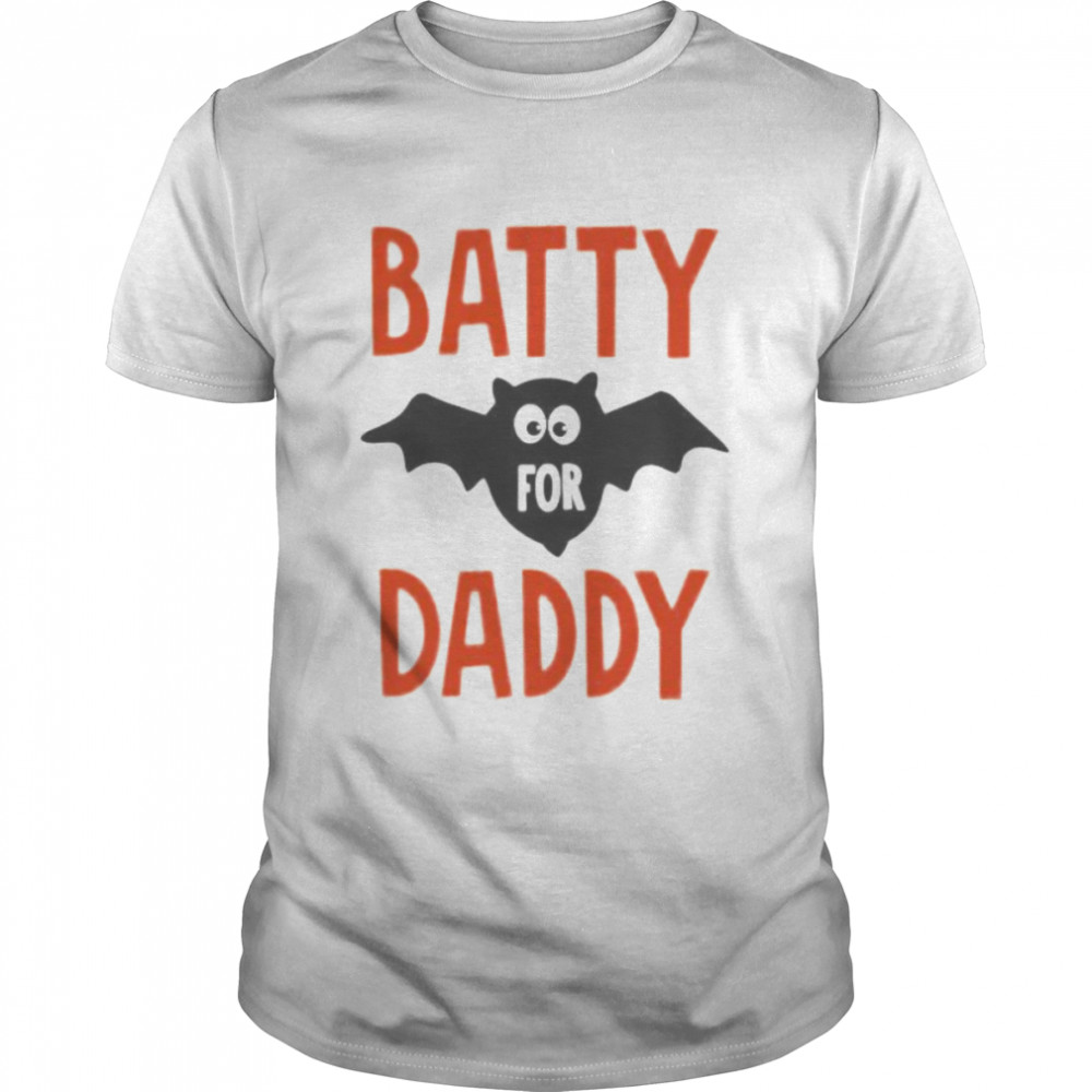 batty for daddy Halloween shirt Classic Men's T-shirt