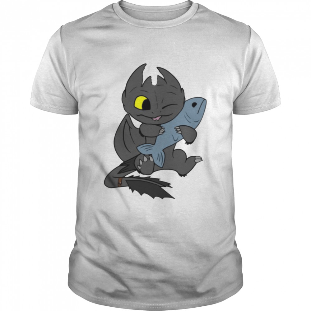 Cute Toothless And A Fish How To Train Your Dragon shirt